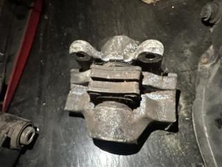 Суппорт тормозной задний правый E-Class W210 1998 W210 112.941