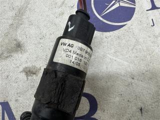 Насос омывателя A6 2006 C6 AUK