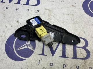 Датчик airbag Toyota Prius 2004