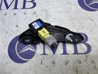 Датчик airbag Toyota Prius 2004