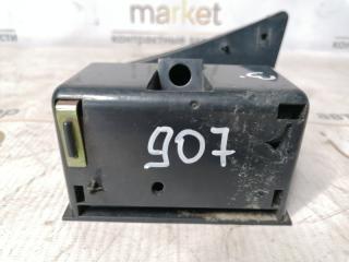 Пепельница 3 2013 седан 1. 8 HM483QA