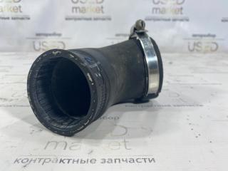 Фото запчасти патрубок интеркулера Volkswagen Passat 2010 Б/У запчасть Запчасть патрубок интеркулера Volkswagen Passat 2010