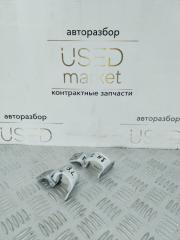 Петля двери багажника задняя Skoda Rapid 2014
