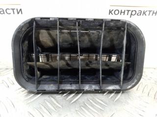 Фото запчасти воздуховод задний правый Volkswagen Passat 1999 Б/У запчасть Запчасть воздуховод задний правый Volkswagen Passat 1999