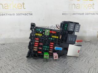 Фото запчасти блок предохранителей Volkswagen Passat 2015 контрактная запчасть Запчасть блок предохранителей Volkswagen Passat 2015