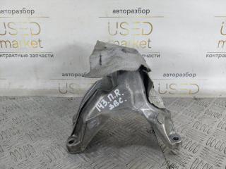 Кронштейн двигателя передний правый Audi Q5 2014