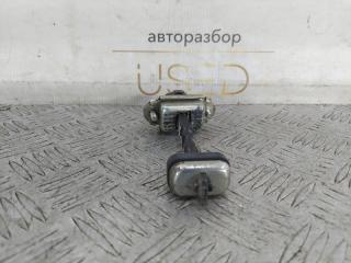 Ограничитель двери передний правый Honda Civic 2010
