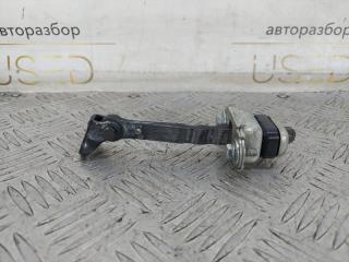 Ограничитель двери передний правый Honda Civic 2007