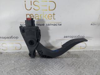 Педаль газа Audi Q5 2013 8R 2.0 CNC 8K1723523A контрактная