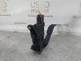 Педаль газа Q5 2013 8R 2.0 CNC