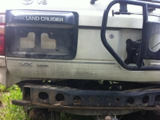 Дверь 5-я дверь багажника TOYOTA LAND CRUISER 2004