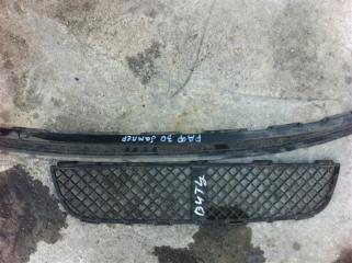 Решетка в бампер Toyota RAV4 Б/У Решетка в бампер Toyota RAV4