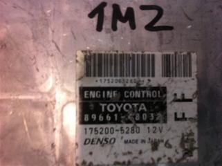 Бортовой компьютер блок управления ДВС Toyota Camry