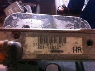 Бортовой компьютер блок управления ДВС Honda CRV 1996