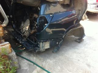 Задняя часть Toyota RAV4