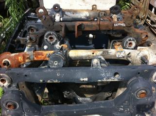 Балка подвески передняя Toyota Kluger Б/У Балка подвески передняя Toyota Kluger