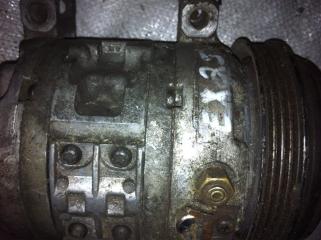 Компрессор кондиционера Subaru Forester Б/У Компрессор кондиционера Subaru Forester