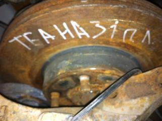 Кулак поворотный передний Nissan Teana