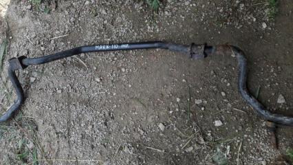 Стабилизатор передний Toyota Mark II 2001