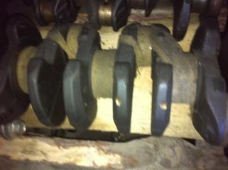 Коленвал Mazda Demio 2000 Б/У Коленвал Mazda Demio 2000