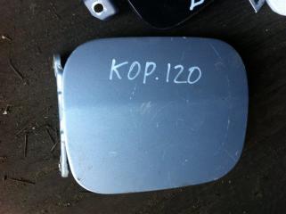 Лючок топливного бака бензобака Toyota Corolla 2005