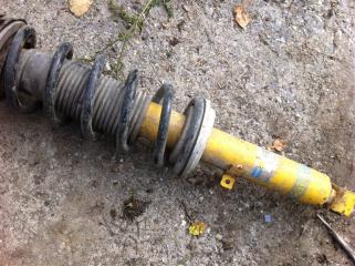 Стойка подвески передняя Lexus IS200 1997