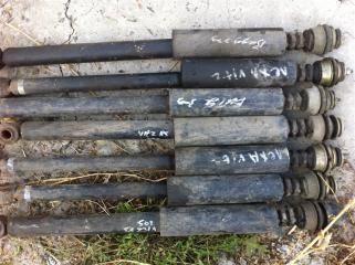 Запчасть амортизатор задний Toyota Vitz 2001