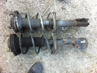 Стойка подвески передняя TOWN ACE NOAH 2004