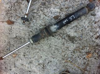 Стойка подвески задняя Lexus LS40 1997