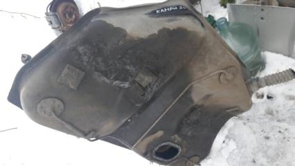 Топливный бак Toyota Camry 1992