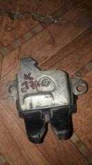 Замок крышки багажника Toyota Carina 1990