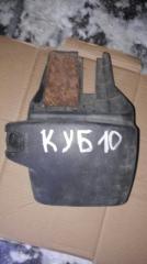 Кожух рулевой колонки Nissan Cube 2000