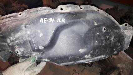 Подкрылок Toyota Corolla 1992