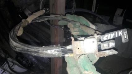 Тросик крышки багажника Honda Civic Ferio 1993