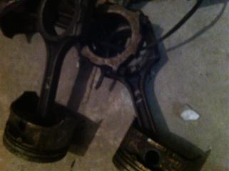 Поршень Mazda