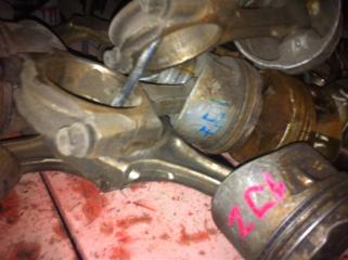 Поршень Toyota