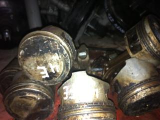 Поршень Toyota