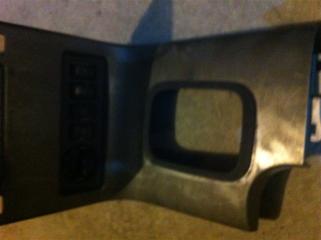 НАКЛАДКА КПП Nissan Pathfinder 2008 Б/У НАКЛАДКА КПП Nissan Pathfinder 2008