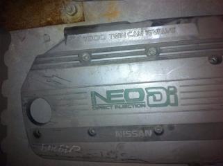 Декоративная крышка двс Nissan Bluebird 2000