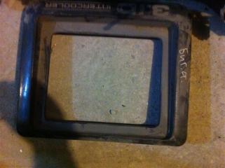 Декоративная крышка двс ISUZU BIGHORN 1999