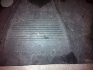 Декоративная крышка двс FORD Focus