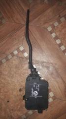 Замок лючка бензобака BMW 320i 2001