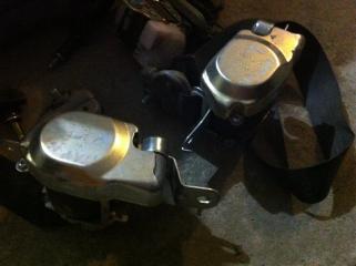 Запчасть ремни безопасности Nissan Pathfinder