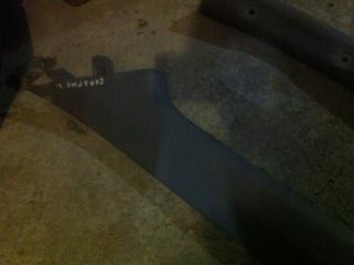 Фото запчасти обшивка салона передняя левая HYUNDAI Solaris 2011 Б/У запчасть Запчасть обшивка салона передняя левая HYUNDAI Solaris 2011