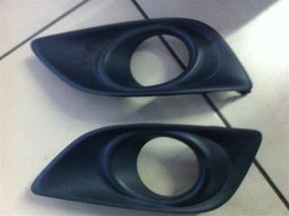 Ободок противотуманной фары Toyota Avensis 2010