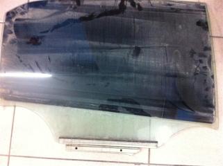 Стекло заднее правое Toyota Corolla 2010