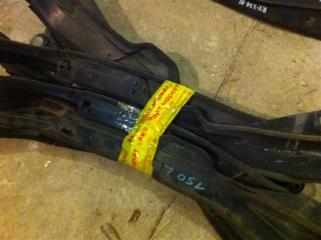 Запчасть пыльник крыла Toyota Corolla 2009