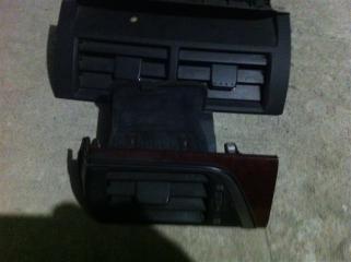 Дефлектор. Регулятор воздушного потока Toyota Camry 2012 Б/У Дефлектор. Регулятор воздушного потока Toyota Camry 2012