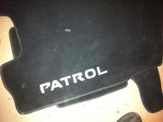 Коврики комплект Nissan PATROL 2010 Б/У Коврики комплект Nissan PATROL 2010