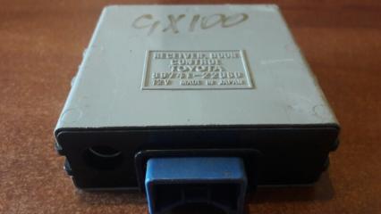 Блок управления дверьми Toyota Mark II 1998